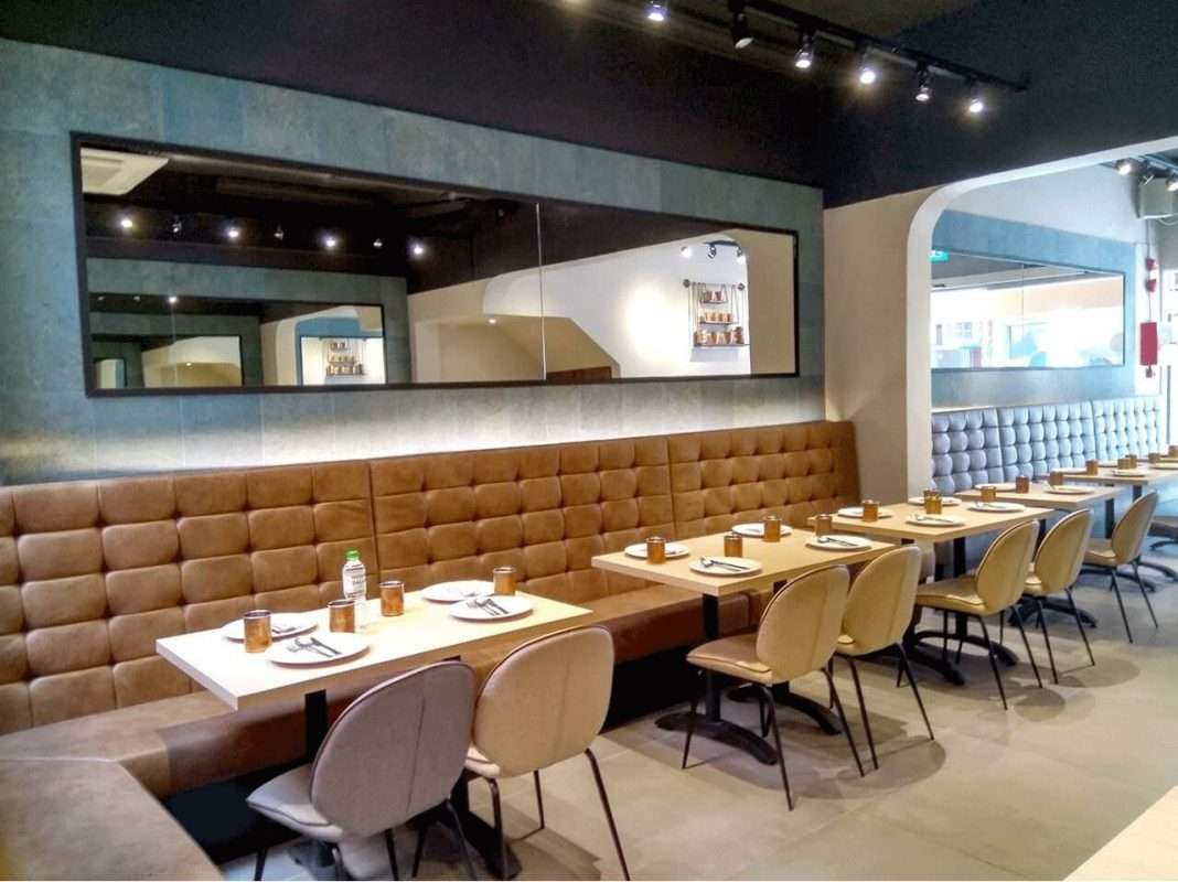 contract restaurant furniture