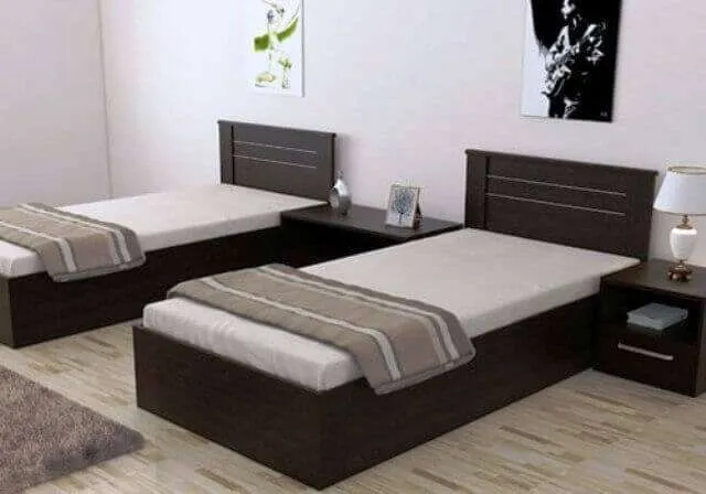 Durable student beds with mattresses by Reggo Trade, designed for dorms, college apartments, boarding schools, hostels, and university dormitories.
